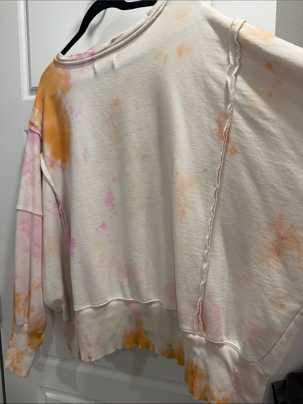 We The Free Graphic Camden Highland Cow Custom Tie-Dye - Picture 5 of 6